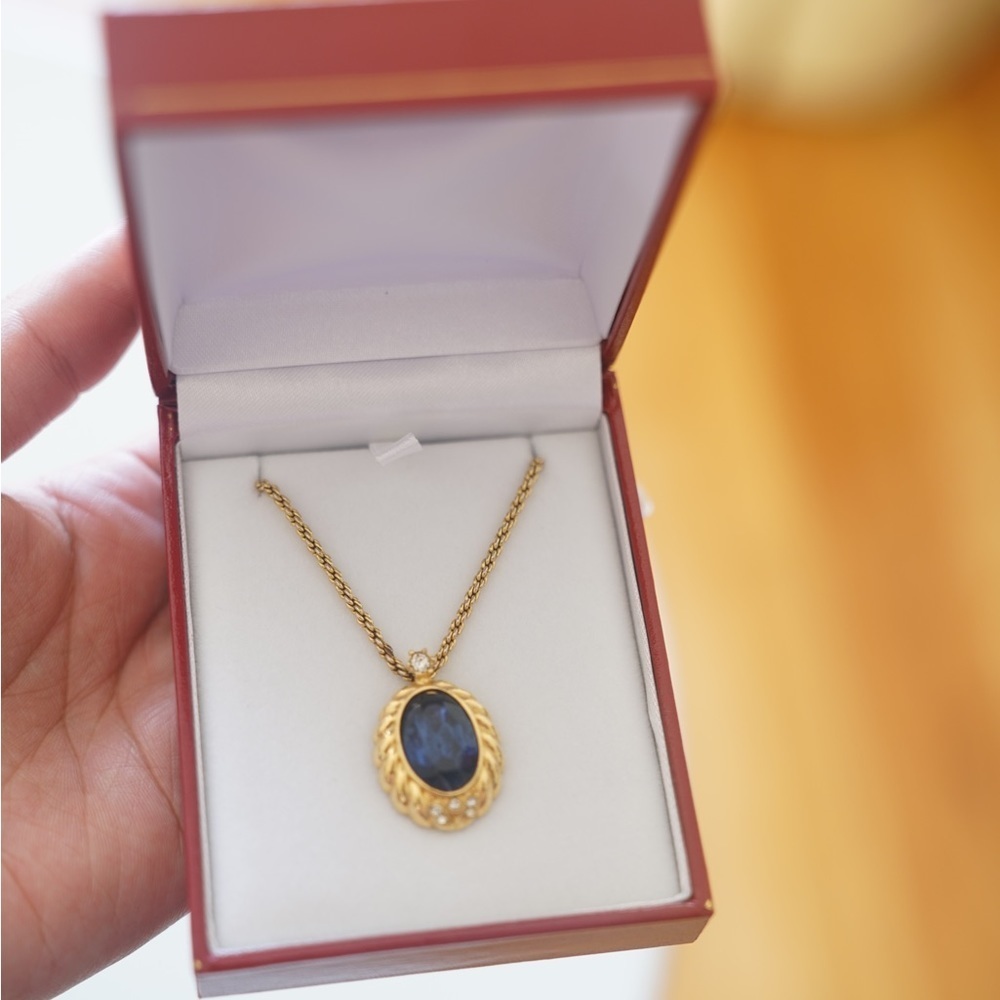 Rare Vintage Christian Dior 1980s Aqua deep Blue rope necklace oval stone. - Picture 7 of 12